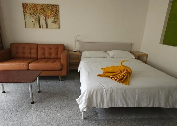 Family Hotel: Oasis Rentals, Diana Estate, Pattaya