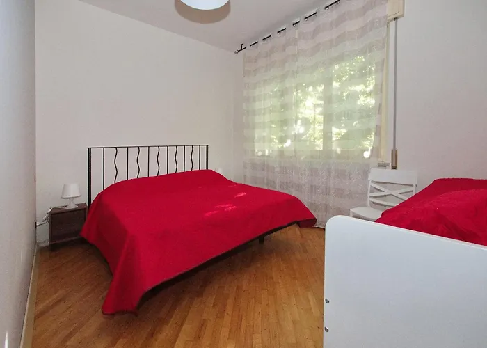 Aurora Rooms