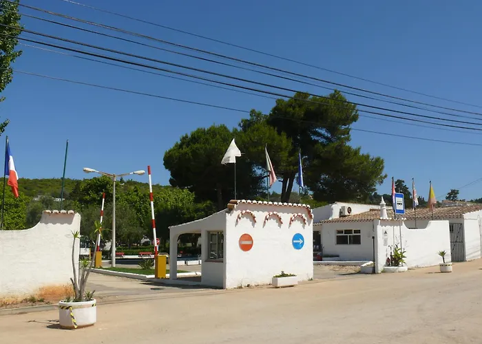 Hotel perto da faculdade: Parque De Campismo Orbitur Valverde