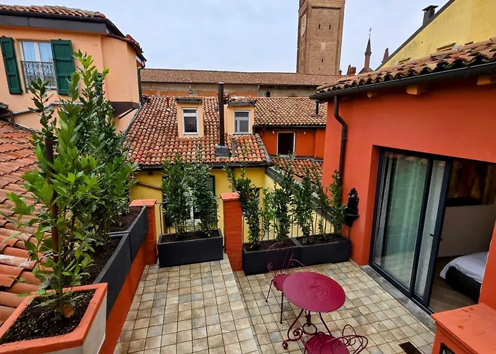 Piazza San Martino 9