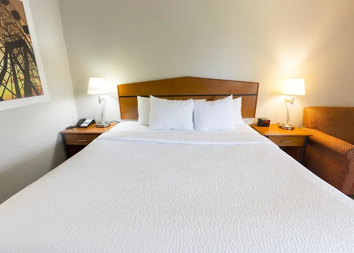 Days Inn By Wyndham Florence Cincinnati Area