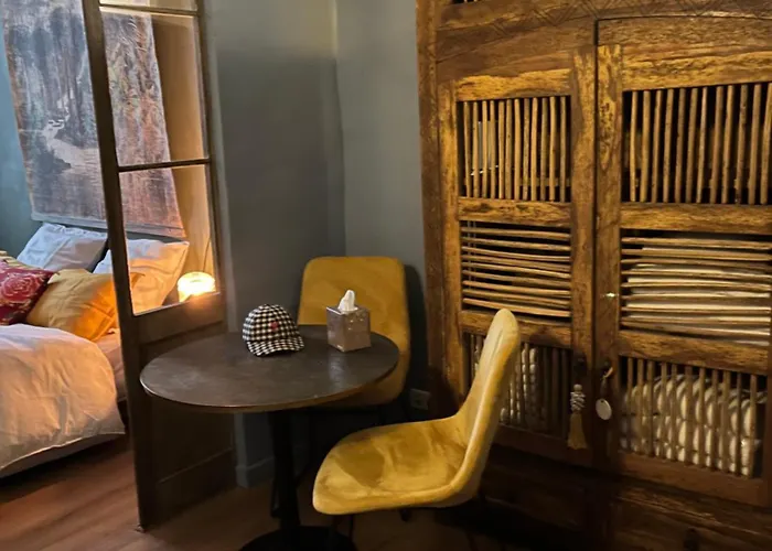 Hôtel pour familles: Chambre style balinais