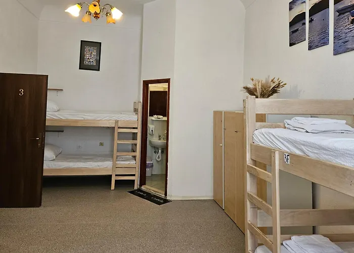 Castello Hostel
