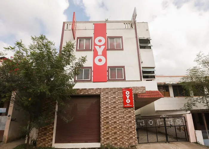 Pet Friendly hotel: Hotel O D-Qube Hotels