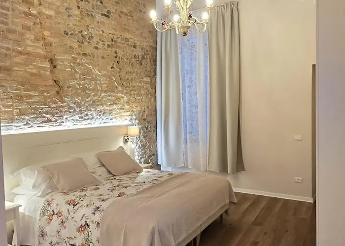 Hotel all'aeroporto: Le camere di Rigoletto B&B