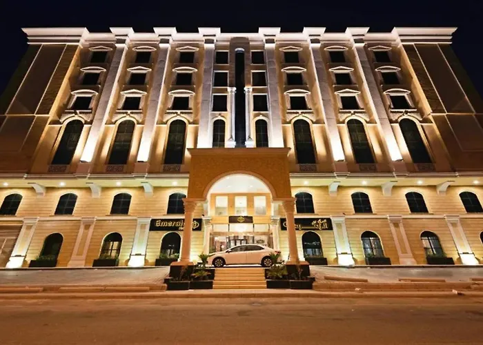 In Luxury hotels Sunday Emerald