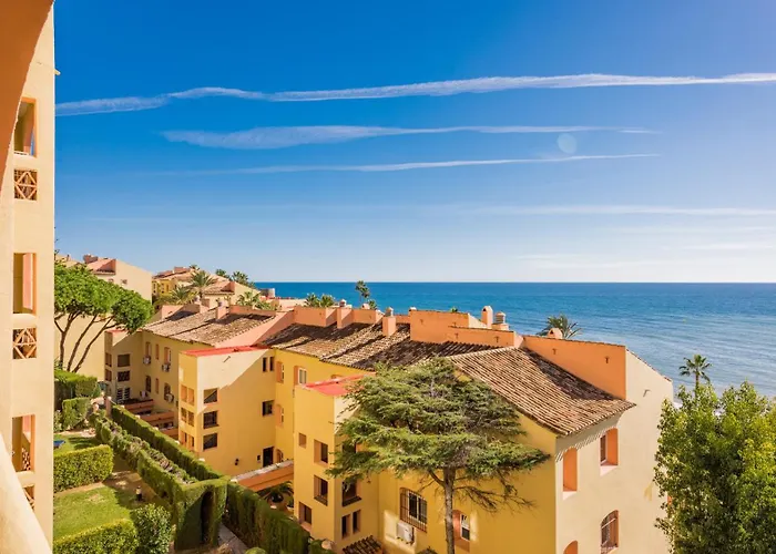 Macdonald Doña Lola Resort