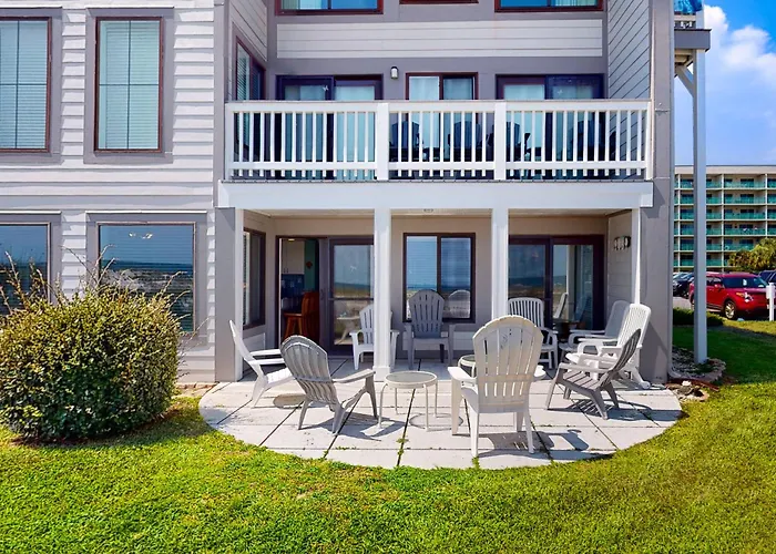 Hotel near College: #1131 The Mermaid Pad