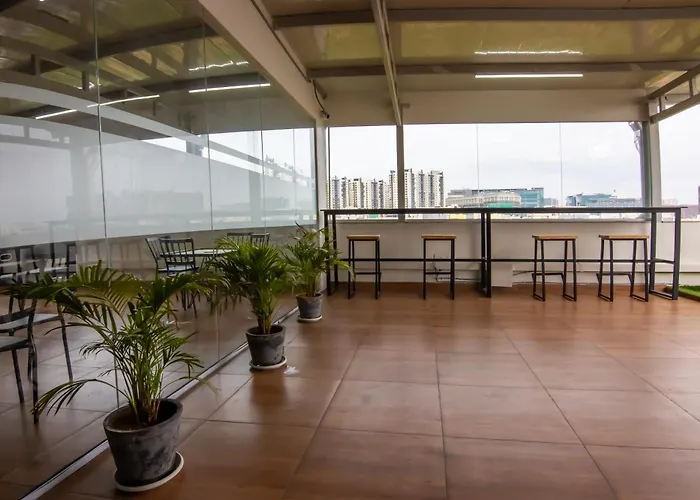 Housr 43 Gachibowli Near Dlf Cybercity