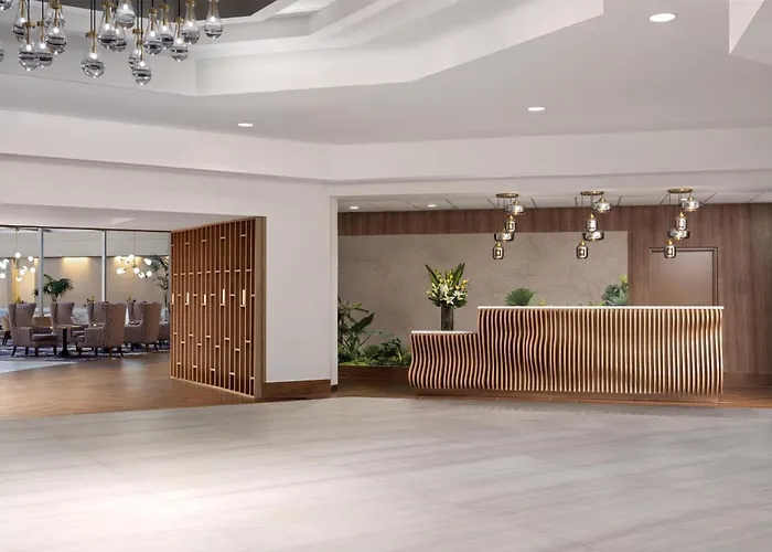 Resort: Embassy Suites Boca Raton