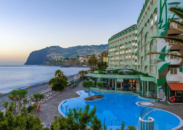  Pestana Ocean Bay Resort