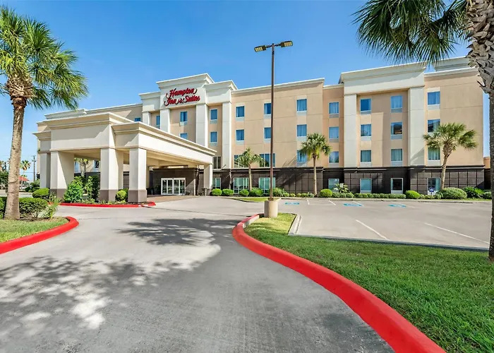 Hampton Inn & Suites I-37 - Navigation Boulevard