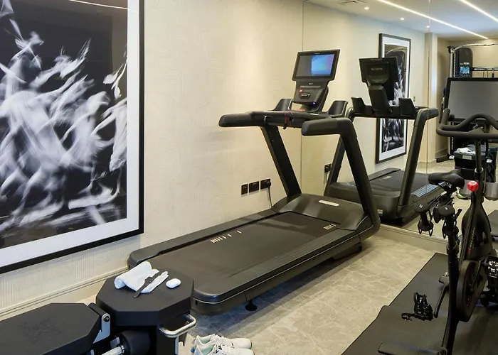 Cheval Phoenix House At Sloane Square