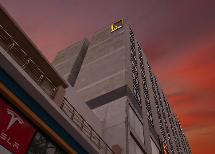 The B Hotel Quezon City