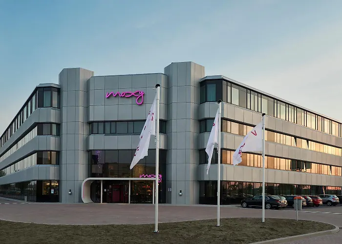 Familiehotel: Moxy Amsterdam Schiphol Airport