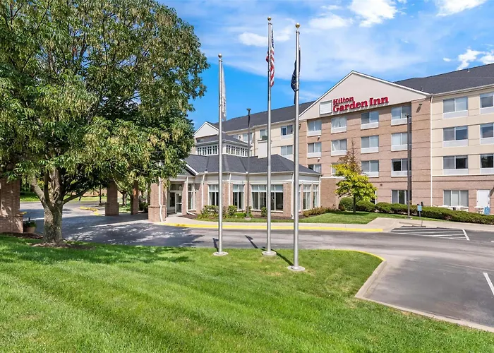 Pet Friendly hotel: Hilton Garden Inn Overland Park