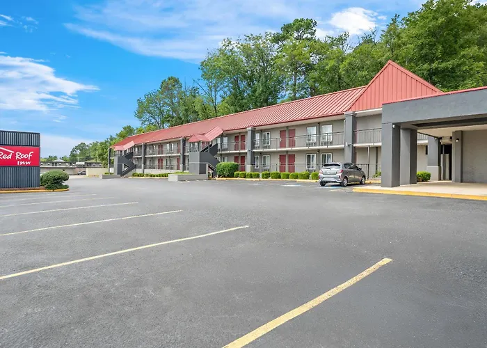 Red Roof Inn