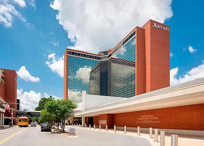 Hotel suites Little Rock Marriott