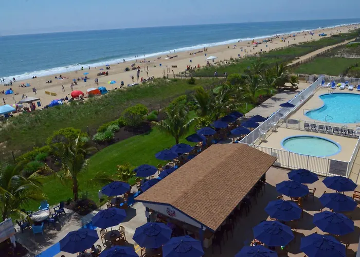 Luxury hotel only: Carousel Resort Hotel And Condominiums