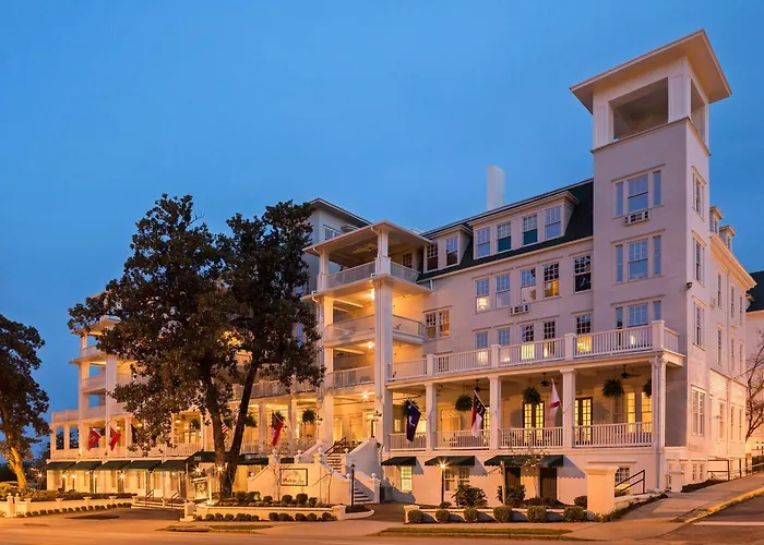 Resort: The Partridge Inn Augusta, Curio Collection By Hilton