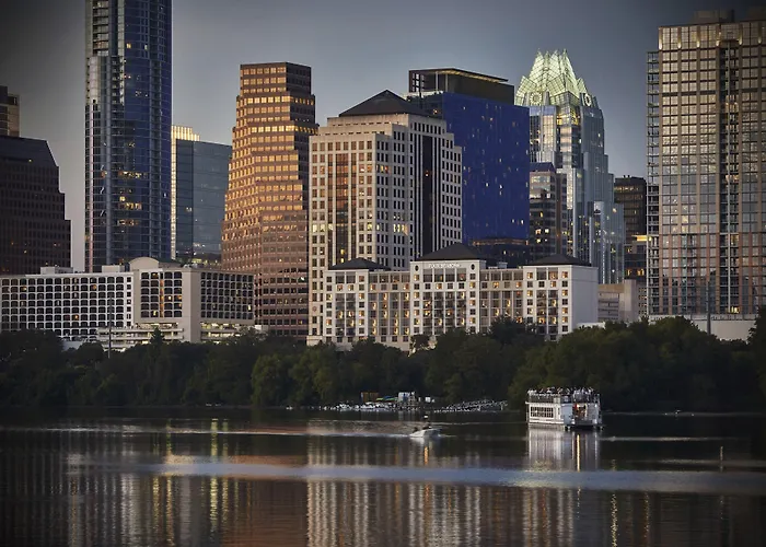 5 star hotel: Four Seasons Hotel Austin