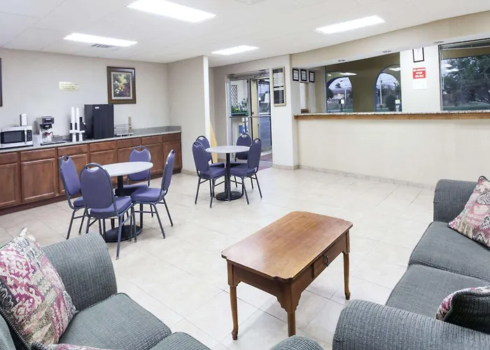 Motel: Knights Inn Murfreesboro