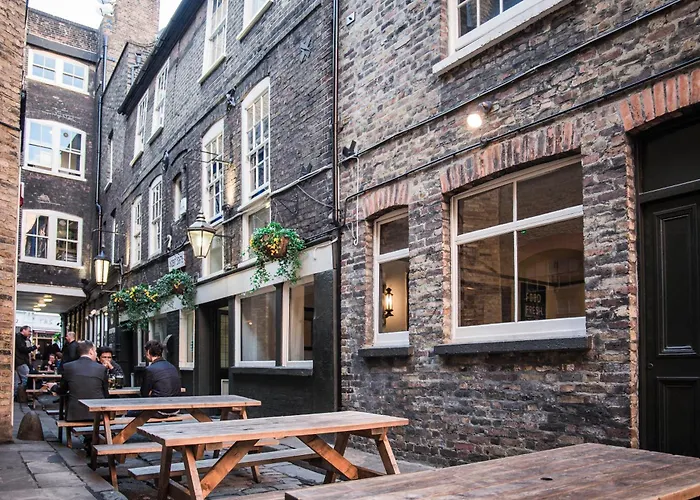 Resort: St Christopher'S Inn London Bridge - The Inn