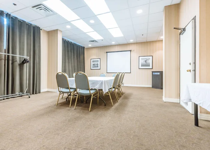 Best Western Plus Airport