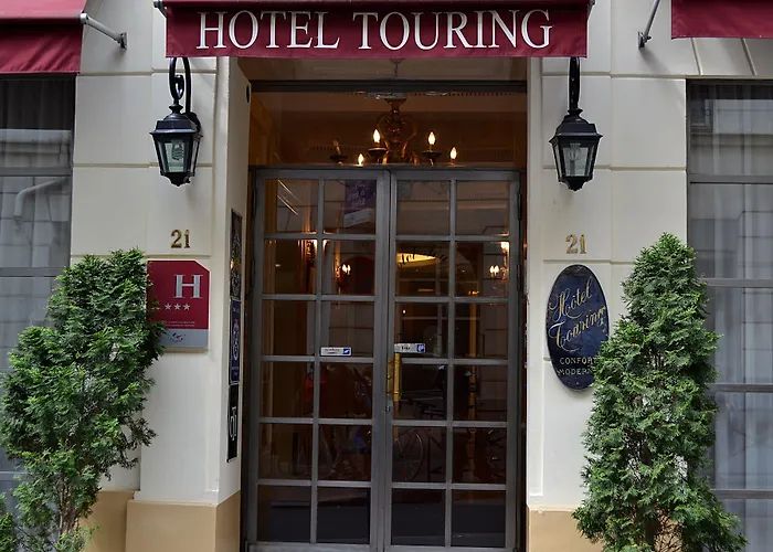 Touring Opera