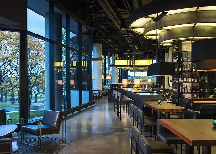 Renaissance Toledo Downtown Hotel