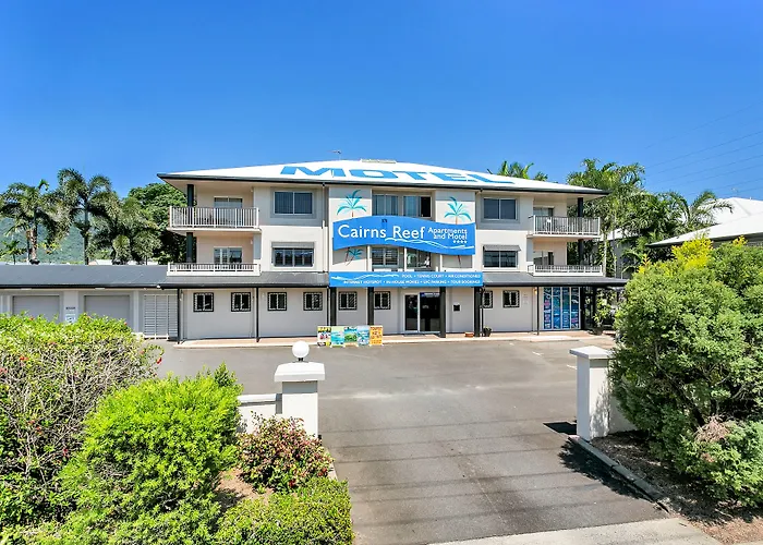 Romantic hotels Cairns Reef Apartments &