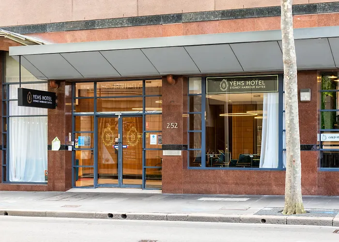 Seasons Harbour Plaza