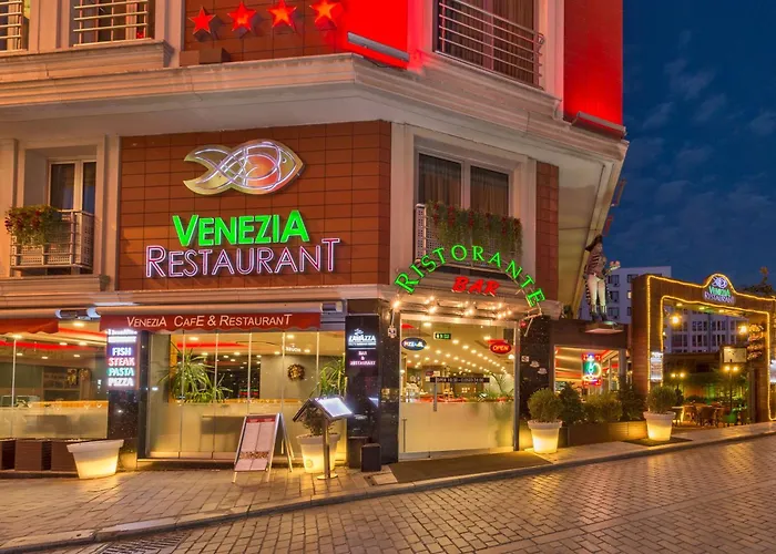 Hotels with pool Vicenza Istanbul Old City