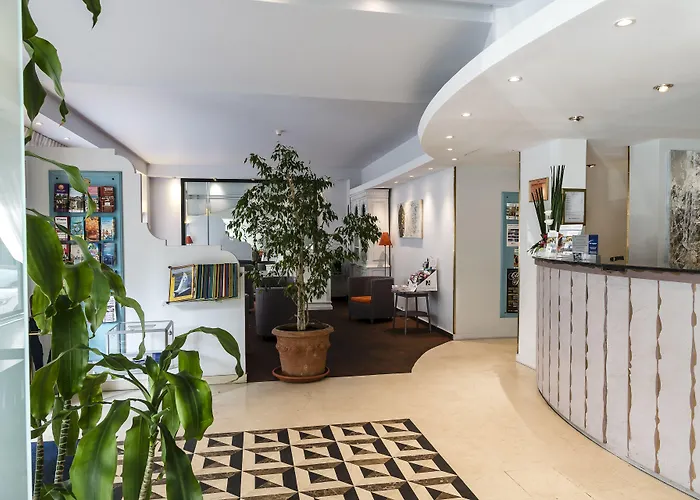 Best Western Astoria