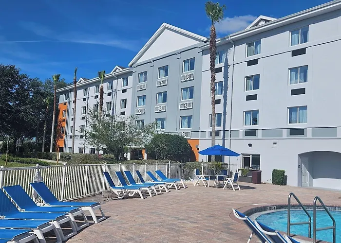 Exploria Express By Exploria Resorts