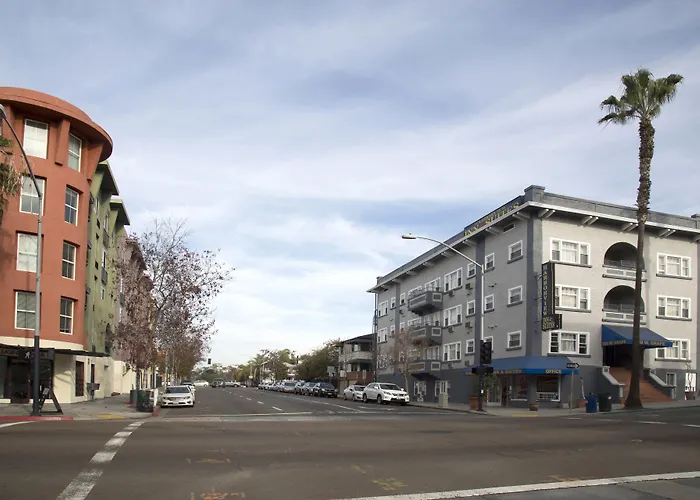 All Motels Harborview Inn & Suites-Convention Center-Airport-Gaslamp-Seaworld-Zoo-Balboa Park