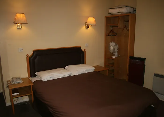 Kid friendly hotel Cardiff Sandringham