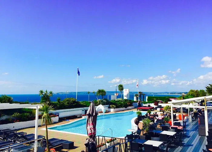 Cumberland Hotel - Oceana Collection