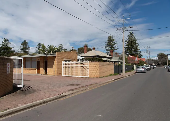 Glenelg