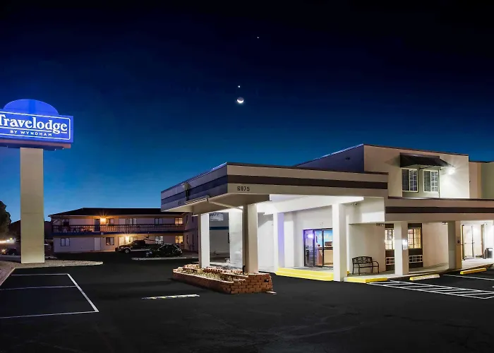 Golf hotel: Travelodge By Wyndham Colorado Springs Airport - Peterson Sfb