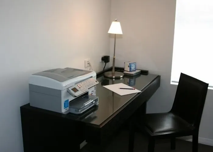 Chancellor Executive Apartments