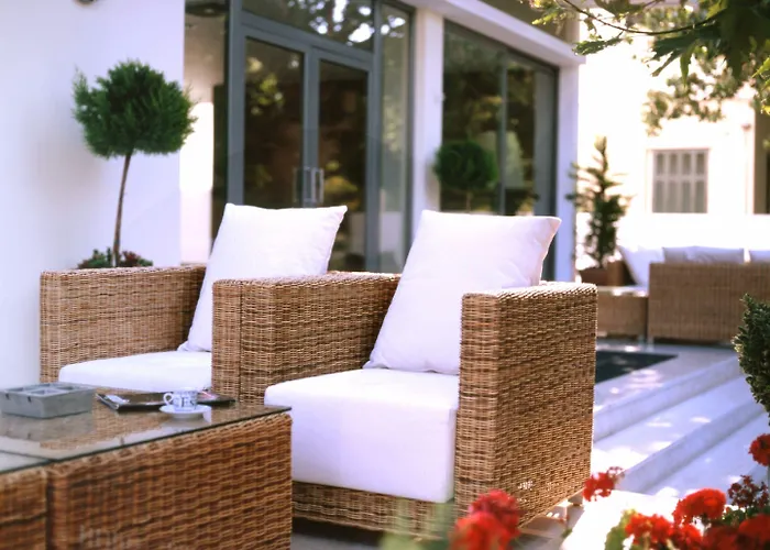 Angela Downtown Hotel