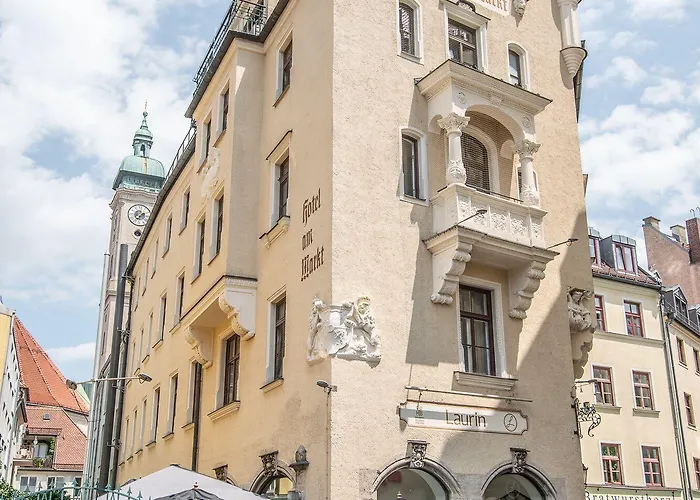 Hotel with view: Hotel Am Markt