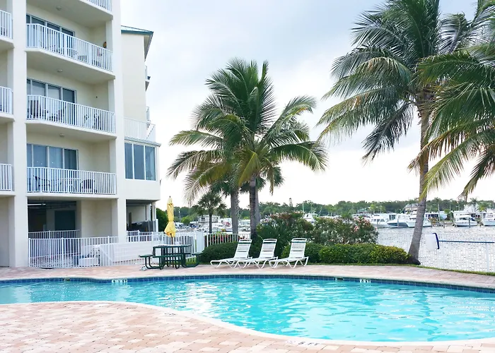 Boca Ciega Resort By Travel Resort Services