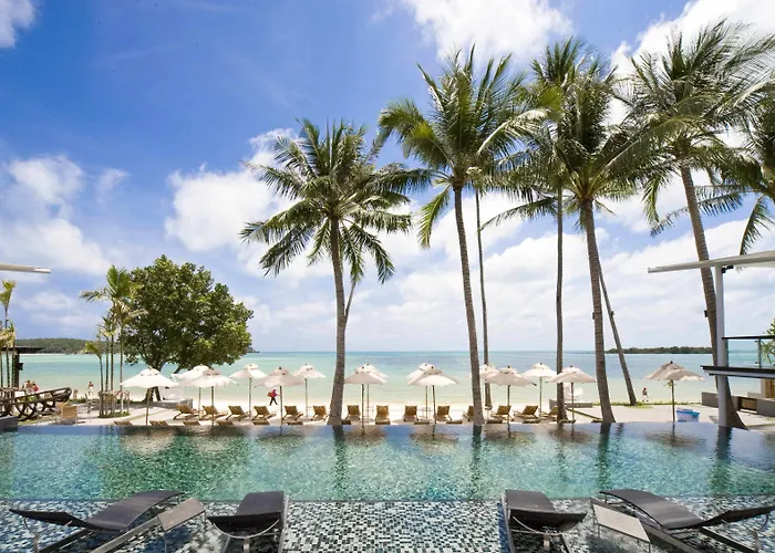 Sareeraya Villas & Suites