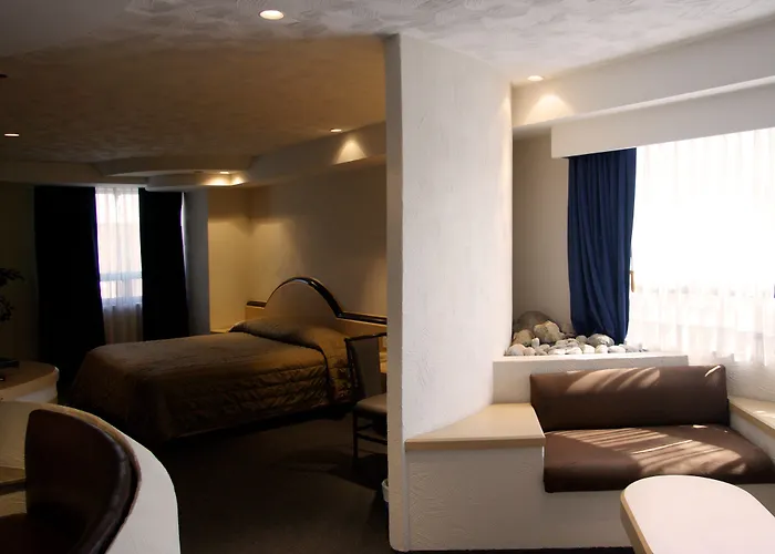 Porto Novo Hotel & Suites