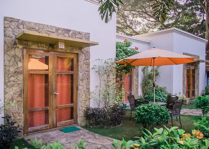 Family Hotel: Acacia Tree Garden Hotel