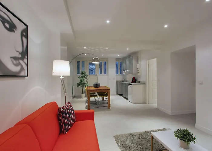 Hotel: Short Stay Group Museum View Serviced Apartments