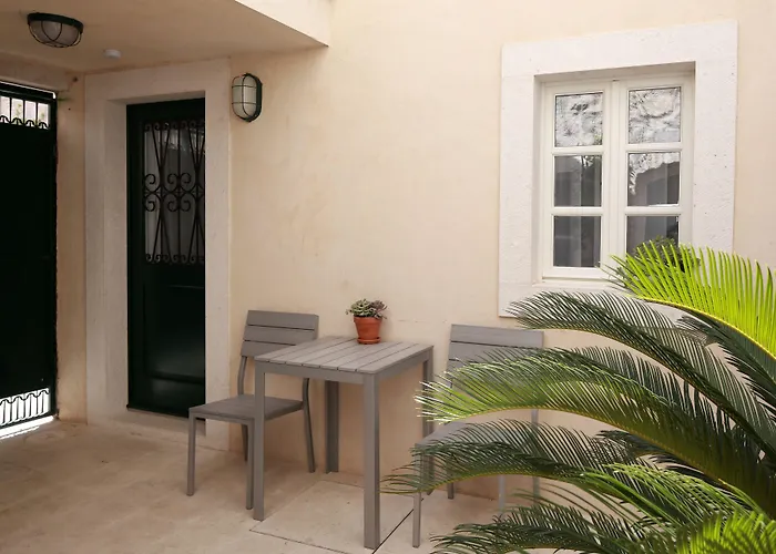Divota Apartment Hotel