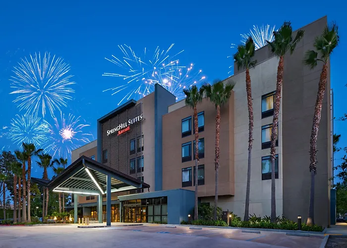 Family Friendly Hotels Springhill Suites By Marriott Anaheim Maingate